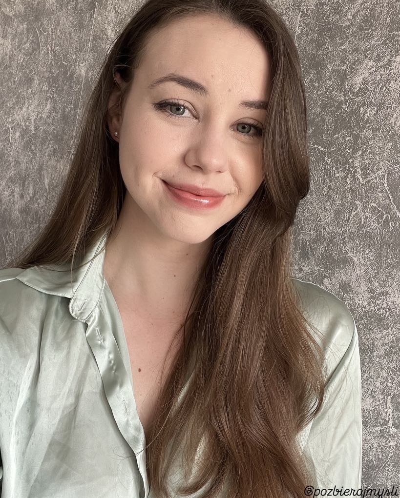 Justyna Karsznia - psycholog, psychoterapeuta poznawczo-behawioralny (w trakcie szkolenia)