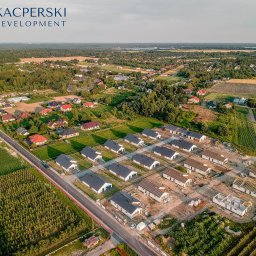 Realizacja 51 domów  w ramach Osiedla Jabłoni (zdjęcie przedstawia I etap budowy)