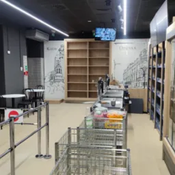 Remont sklepu spożywczego w Kielcach