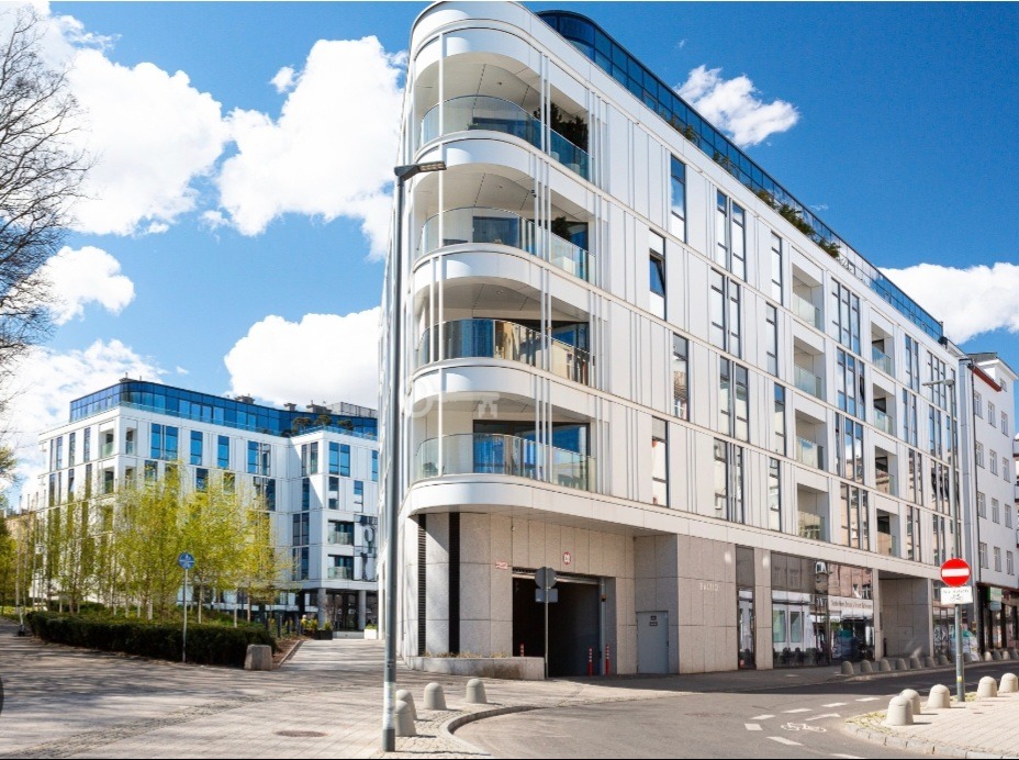 Siedziba oddziału ul. Świętojańska 43/43, budynek Baltic Plaza.