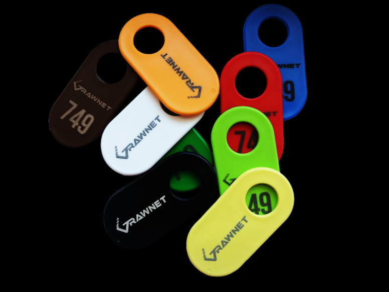 Plastikowe numerki zawieszki do szatni do znakowania laserami FIBER