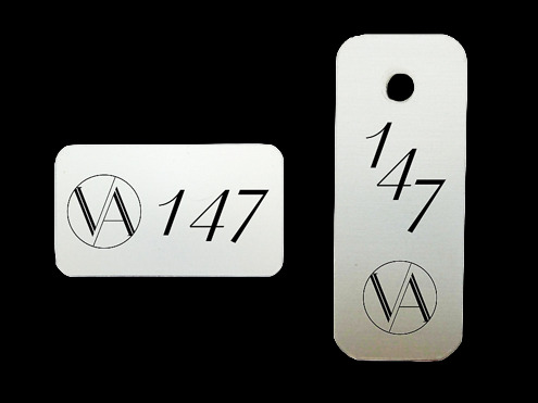 Tabliczka i zawieszka do szatni komplet z aluminium z nadrukiem