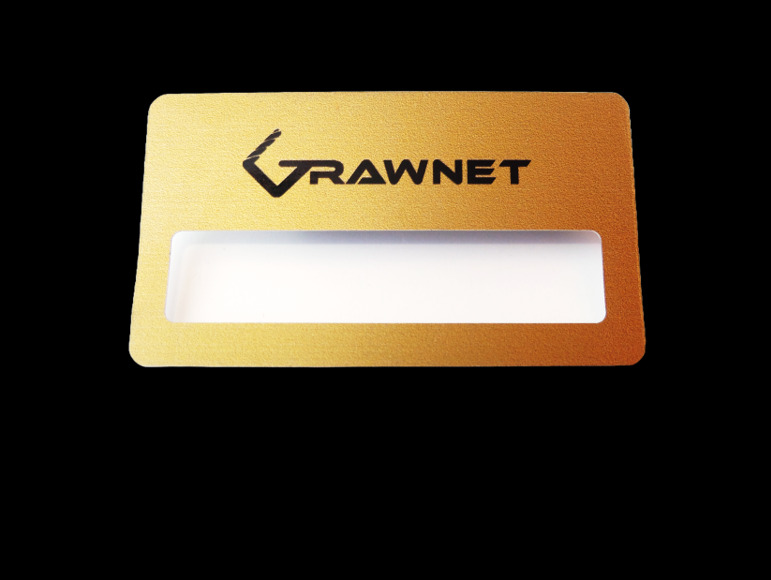 Identyfikator z okienkiem złoty z aluminium