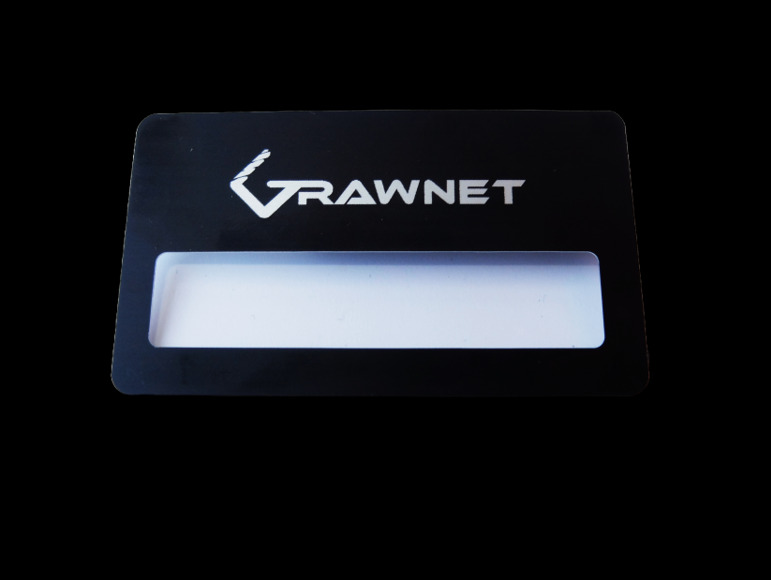 Elegancki czarny identyfikator z okienkiem na zamówienie dla pracowników (z aluminium)
