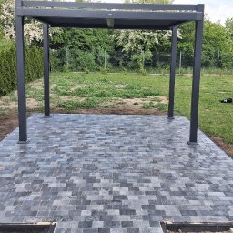 Mar-bruk - Przed domem Zgierz