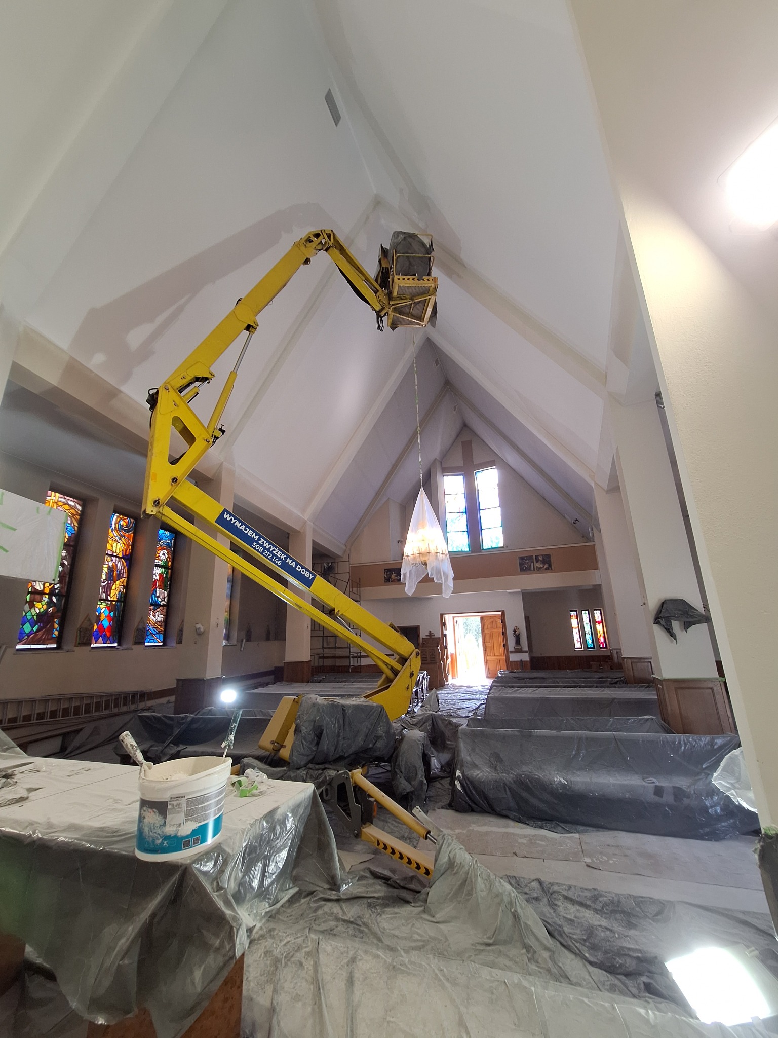 Malowanie wnętrza kosciola