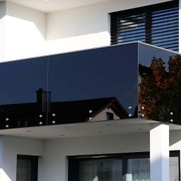 balustrady szklane zewnętrzne