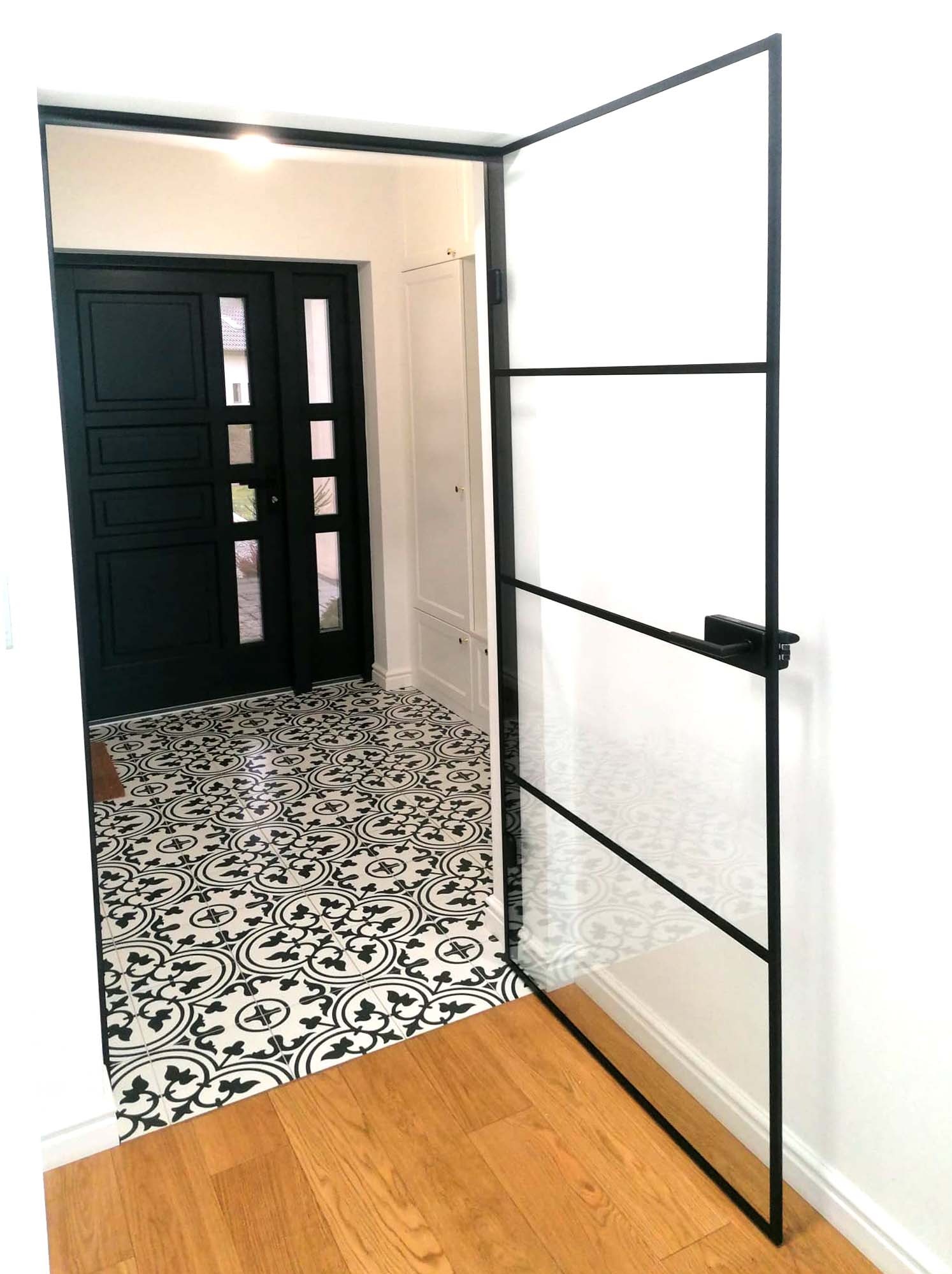 Drzwi szklane loftowe