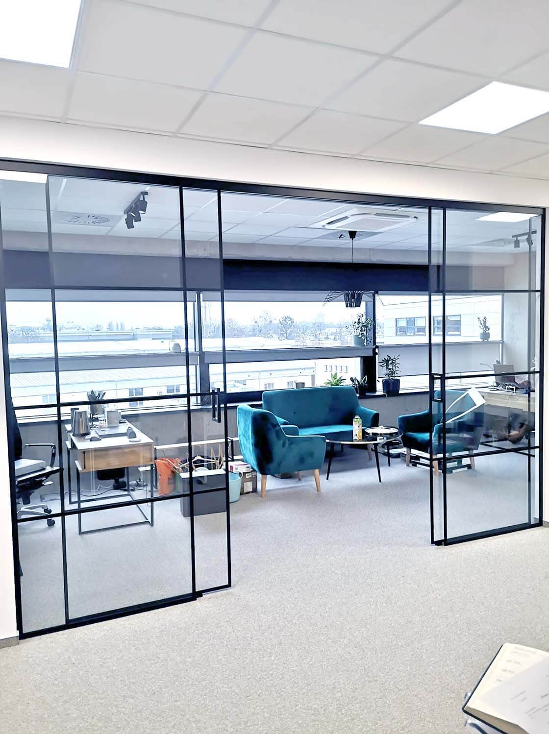 Zabudowa szklana biuro