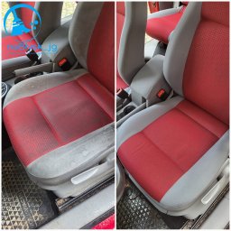 NaBłysk jg - Mobilne Pranie Tapicerki Jelenia Góra - Porównanie: fotel samochodowy z czerwoną tapicerką przed i po praniu, widoczne różnice w czystości materiału, w tle logo firmy NaBłysk jg.