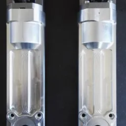 Chwytaki wykorzystywane w hutnictwie szklanym.