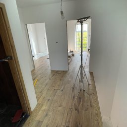 Układanie paneli Wrocław 1