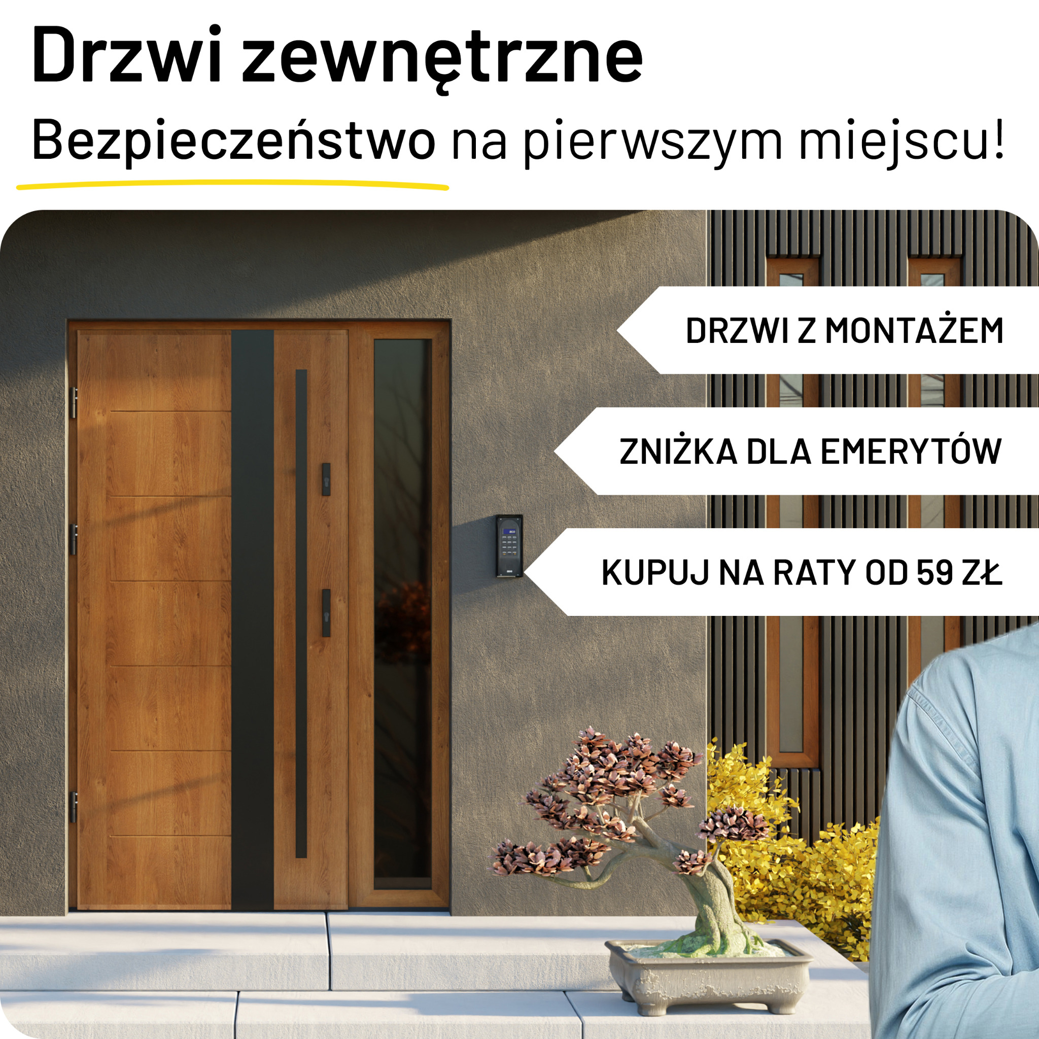 Nowoczesne drzwi zewnętrzne z drewnianym wykończeniem i czarnym panelem, zamontowane w Ksawerowie, widoczne obok domofonu i dekoracyjnego drzewka bonsai.