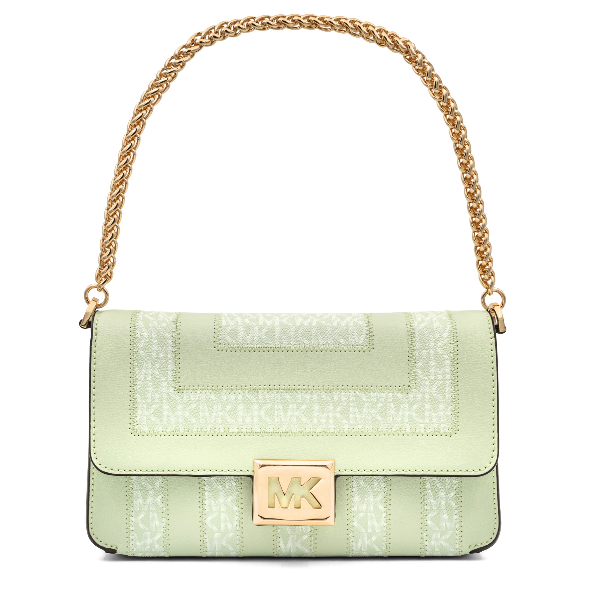Jasnozielona torebka listonoszka z złotym łańcuszkiem i logo MK na klapie, wykończona wzorem z powtarzających się liter.
