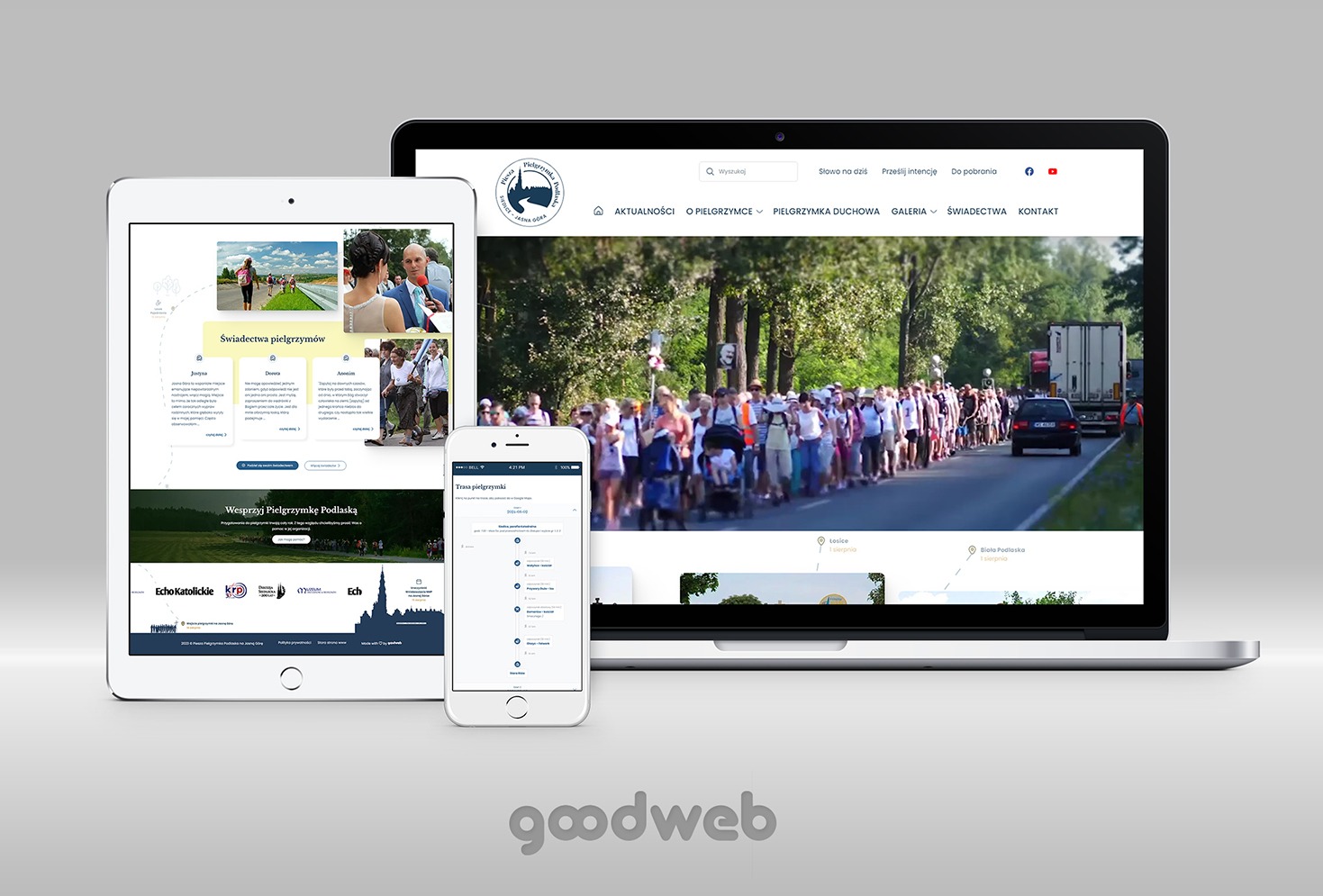 Responsywny układ strony internetowej o tematyce pielgrzymkowej, wyświetlany na laptopie, tablecie i smartfonie, z widocznym logo firmy 'goodweb' w dolnej części obrazu.