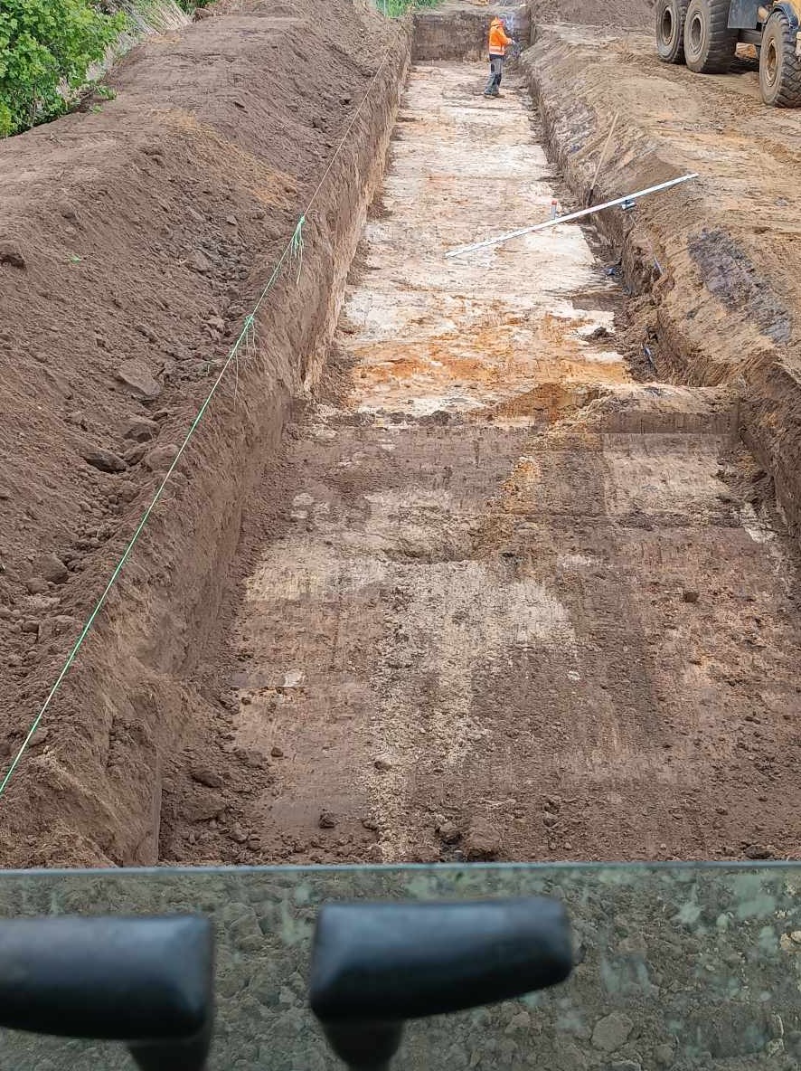 Wykop pod fundament ścian oporowych L