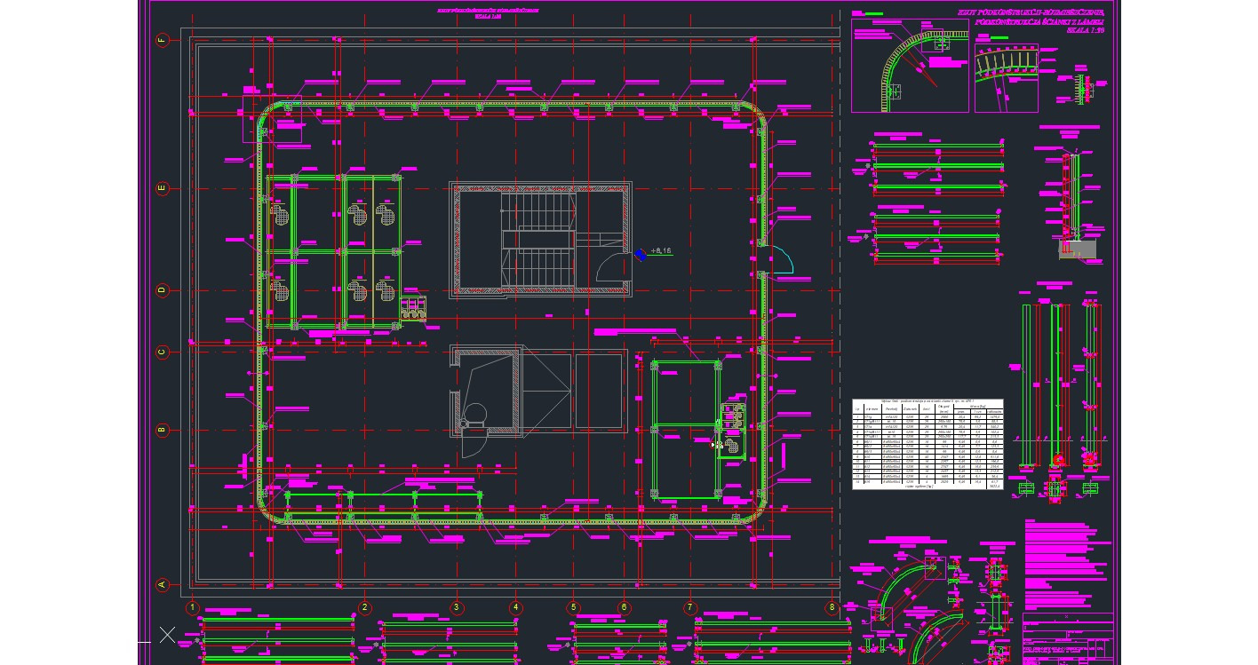 Techniczny rysunek architektoniczny z detalami instalacji, widok z góry. Kolorowe linie i symbole na ciemnym tle. Zawiera wymiary i oznaczenia.