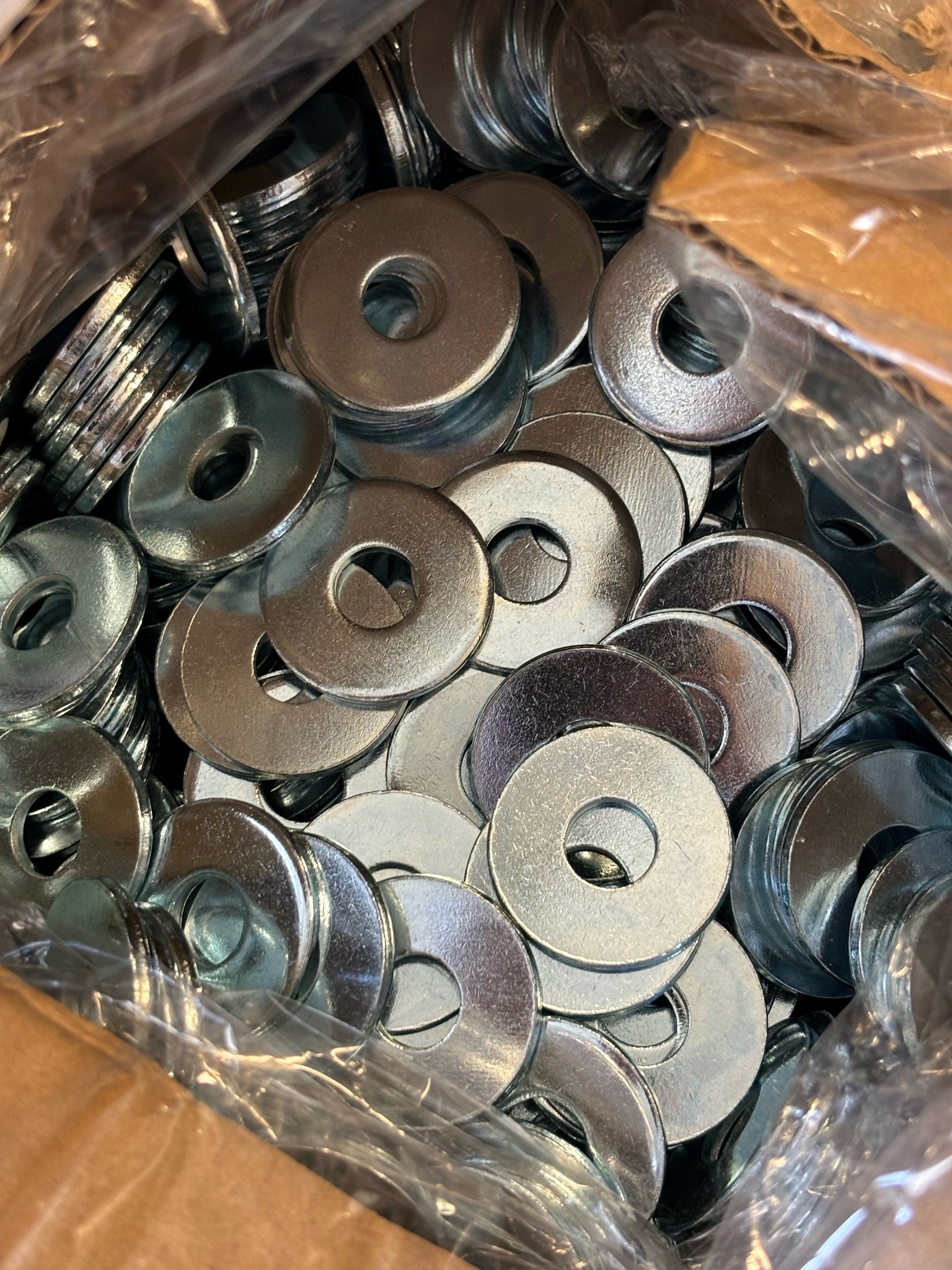 PODKŁADKI DIN 9021, DIN 440, DIN 125... pełna rozmiarówka w super cenach.