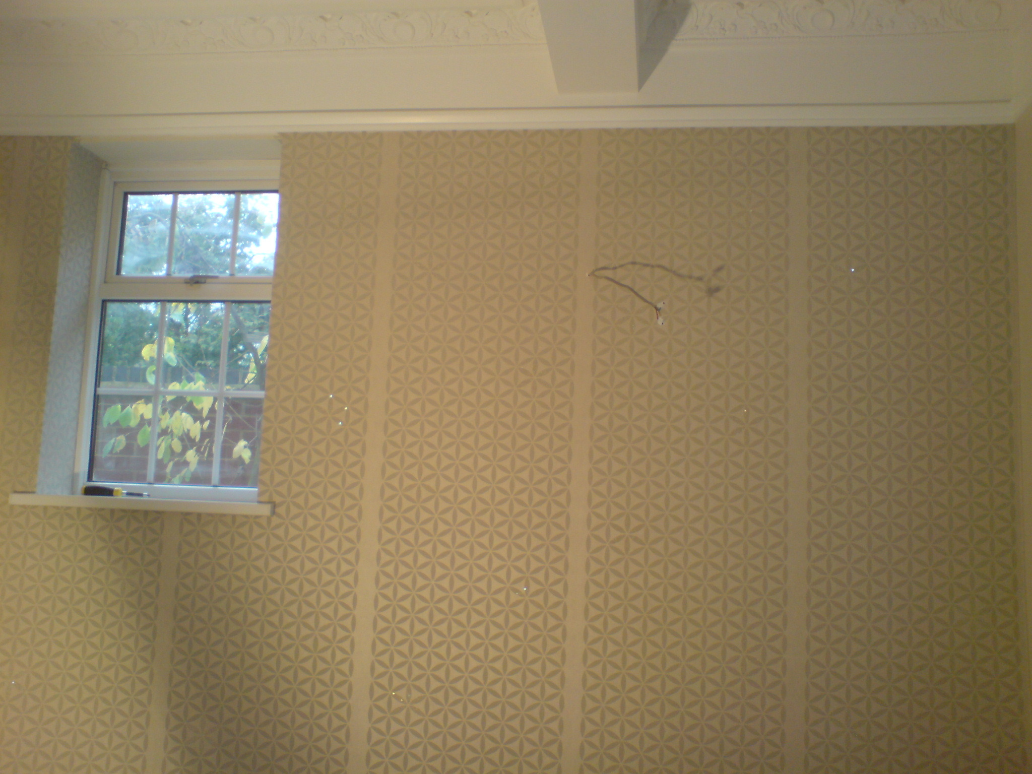 Szeroka tapeta z kryształkami