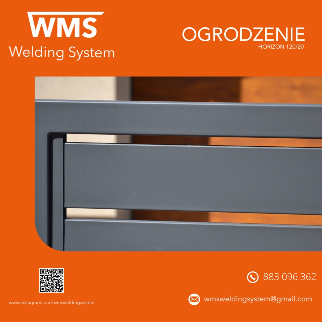 Fragment szarego, poziomego panelu ogrodzeniowego 'Horizon 120/20' z logo 'WMS Welding System' na pomarańczowym tle reklamowym.