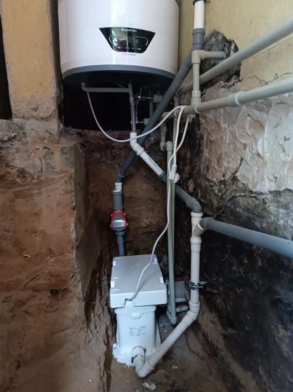 Pompa WC z rozdrabniaczem. Bydgoszcz -Smukała