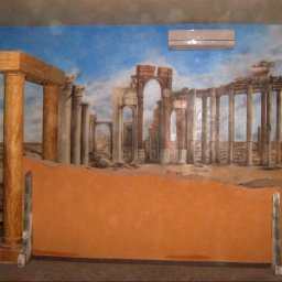 Duży mural zdobiący restauracje