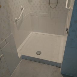 Wymiana starej cieknącej wanny na brodzik + hydroizolacja 