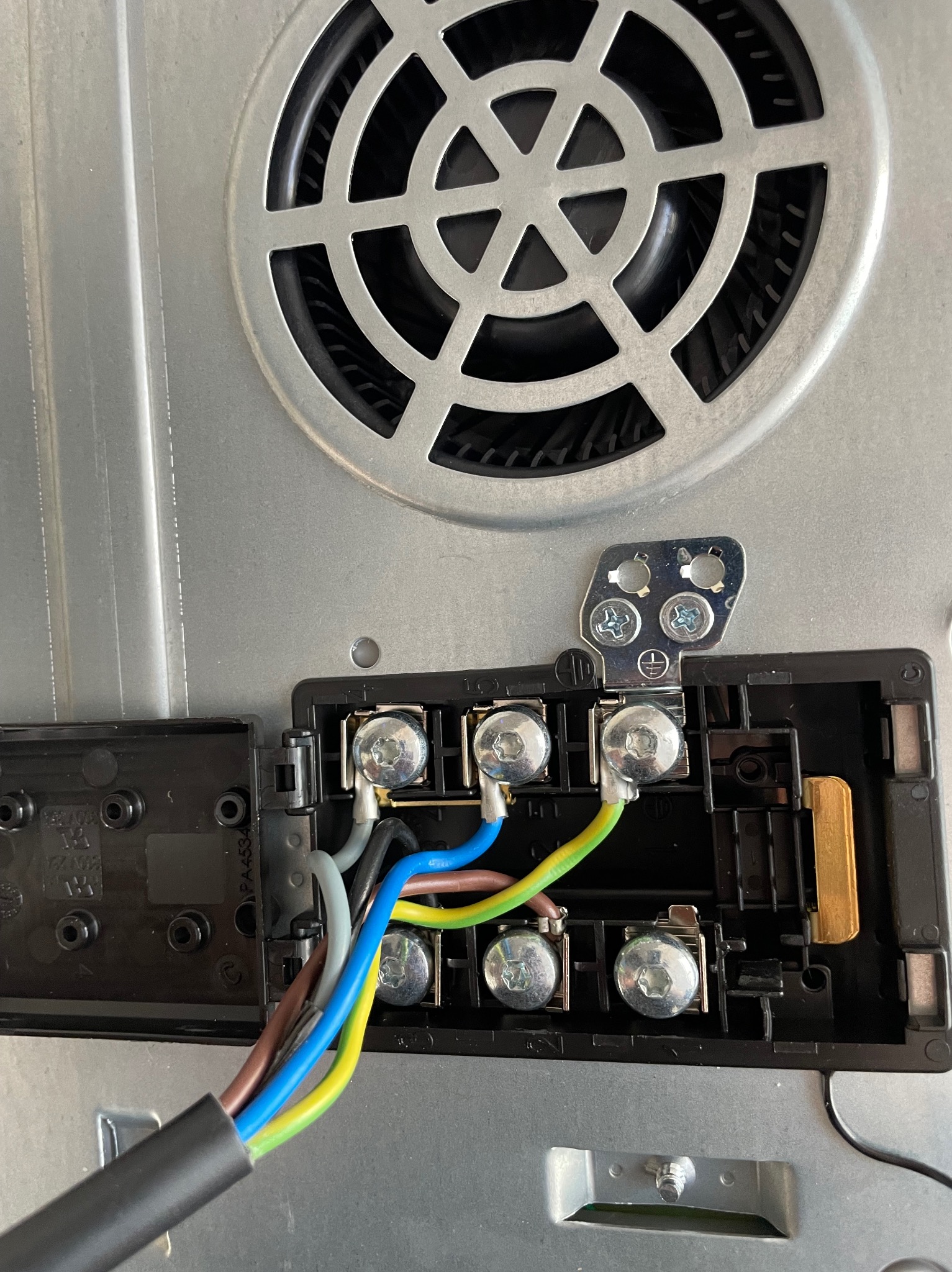 Podłączenie płyty indukcyjnej