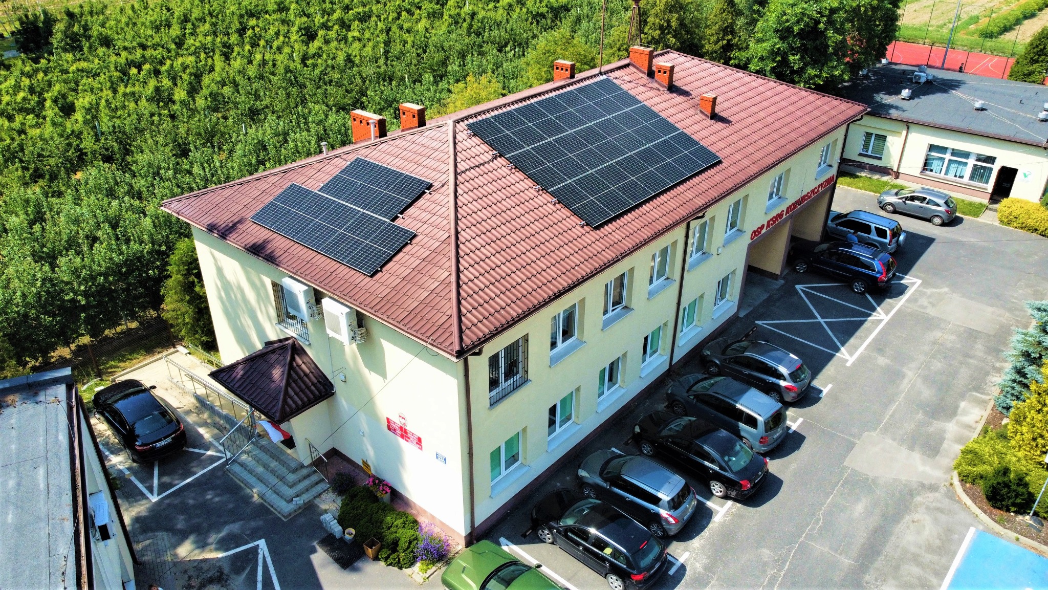 instalacja PV na budynku gminy