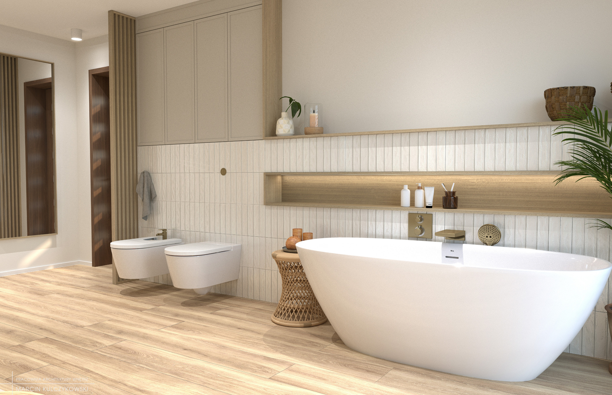 Nowoczesna łazienka z wolnostojącą białą wanną, bidetem i toaletą, drewnianą podłogą i szafkami wiszącymi w beżowym kolorze, oświetlona półka z akcesoriami i roślinami.