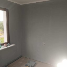 Adrian Matwiejczuk - Znakomite Usługi Glazurnicze Czarnków