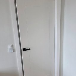 Montaż drzwi Sierakowice 2