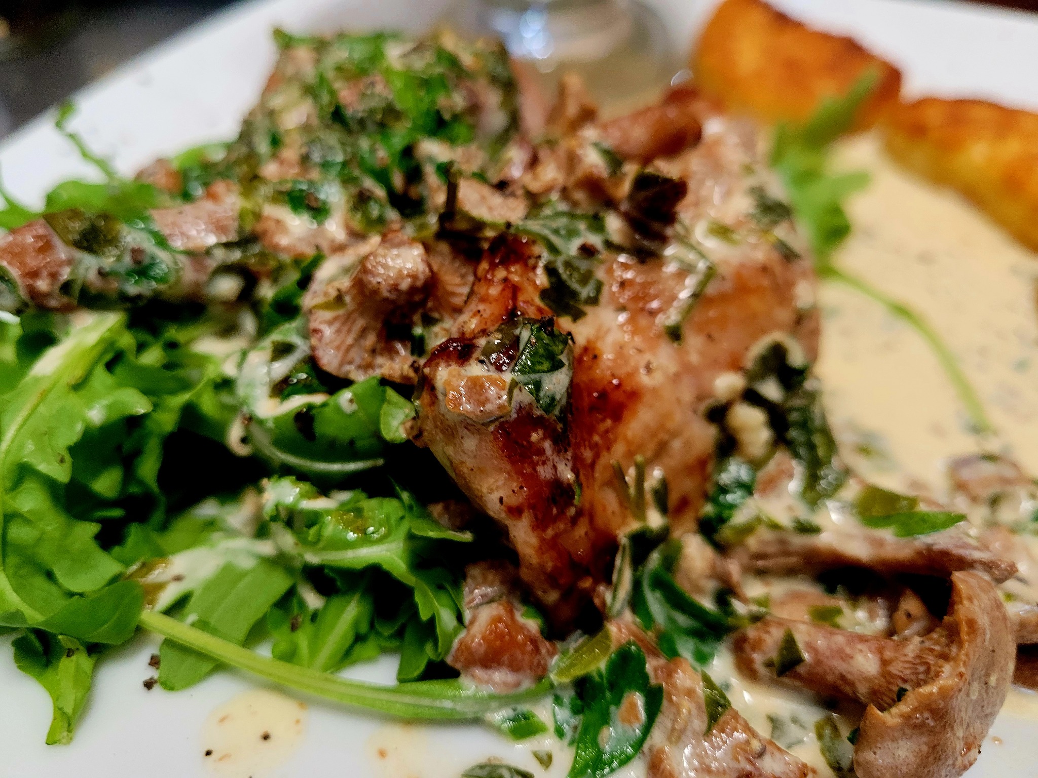 Polędwiczki w sosie kurkowym