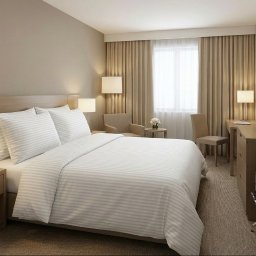 Profesjonalna pościel hotelowa przeznaczona do obiektów noclegowych, w których liczy się komfort gości, trwałość oraz nienaganna estetyka. Kolekcja dedykowana hotelom, apartamentom, pensjonatom oraz obiektom SPA.