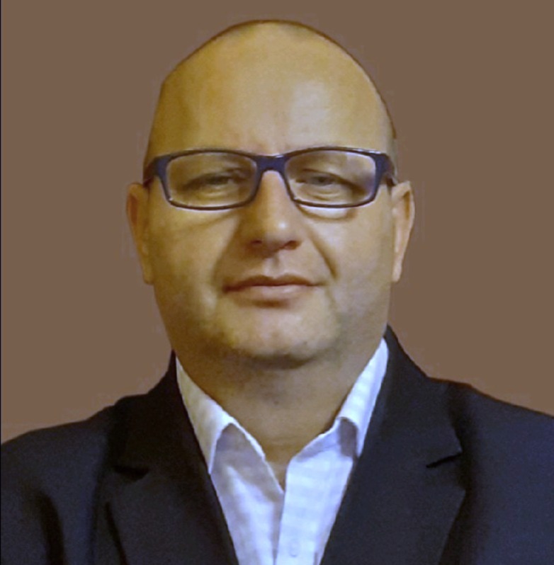 Mirosław Adam Nowacki