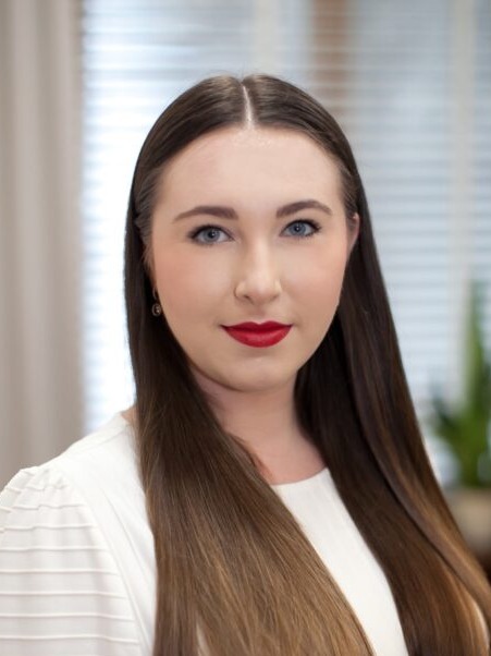 apl. adw. Sara Pyrek