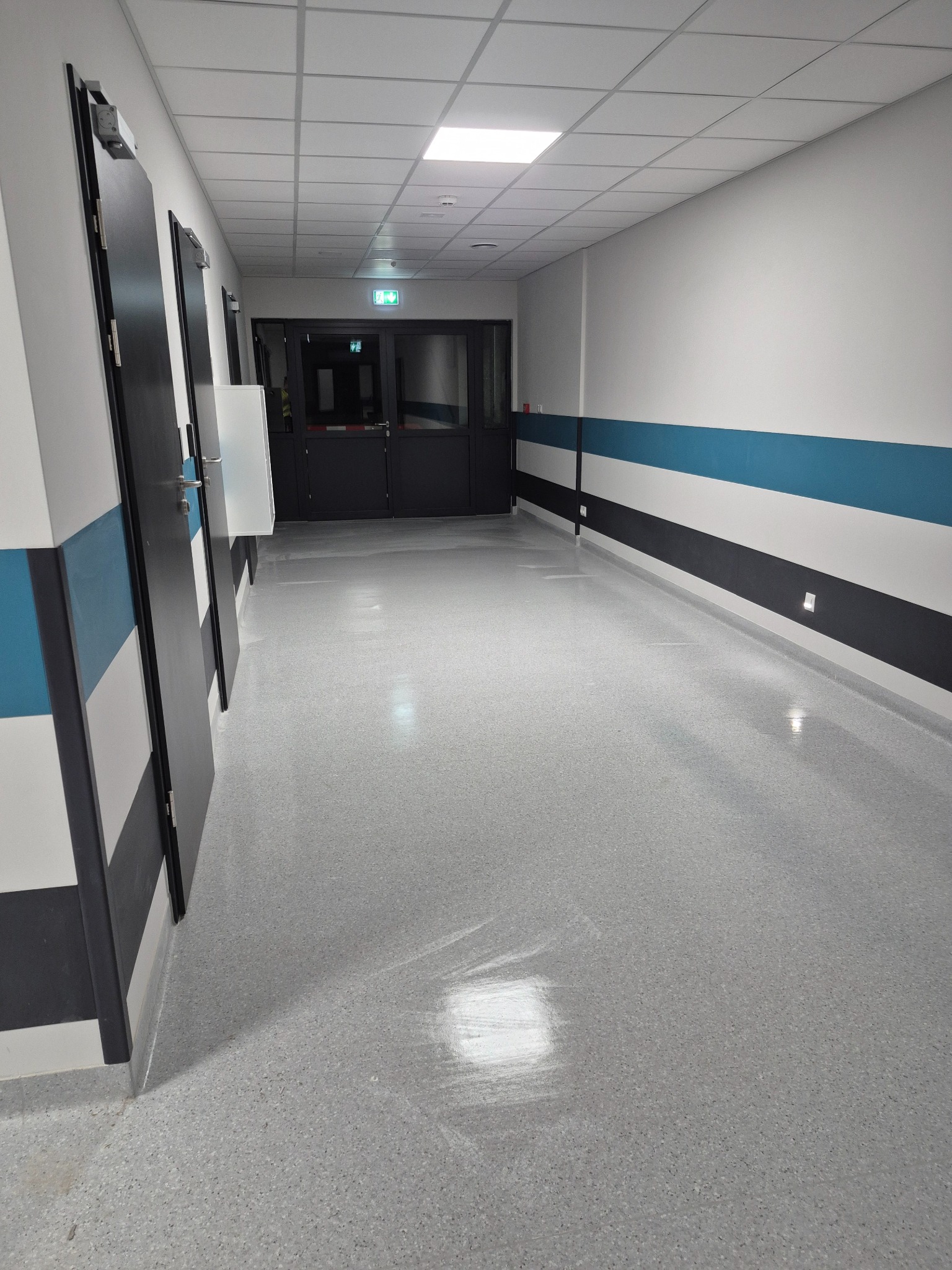 Sprzątanie przed odbiorem budowlanym