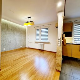 Sprzedaż mieszkania Warszawa 4