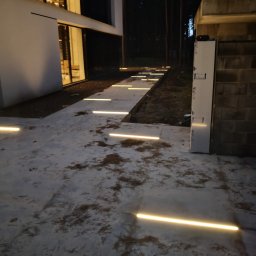 Montaż oświetlenie zewnętrznego 