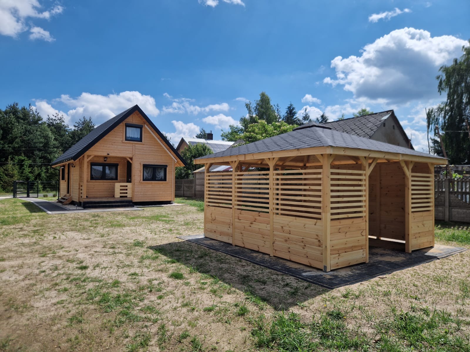 Domek całoroczny Milan IV 5x7 plus altanka Pola 3x5m