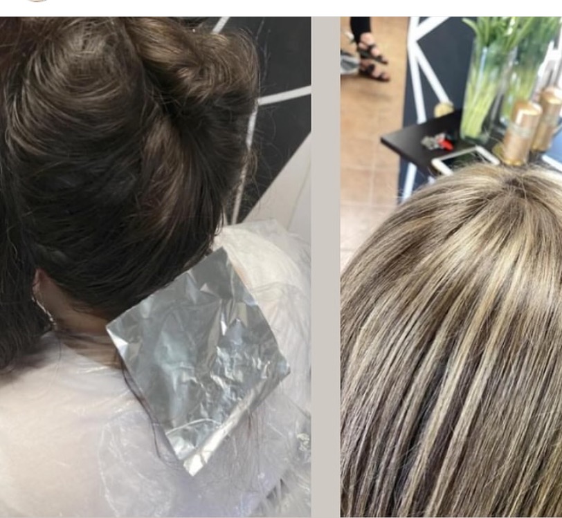 Koloryzacja włosów techniką pasemek: widok przed i po zabiegu, z folią aluminiową na włosach w trakcie procesu.