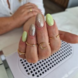 Manicure i pedicure Gietrzwałd 3