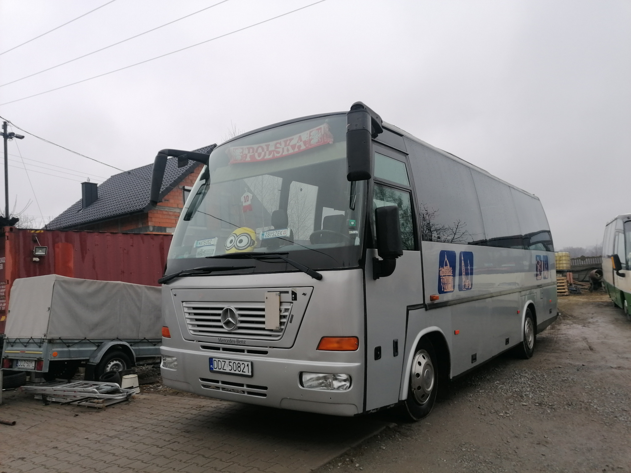 Autokar 29 osobowy Mercedes