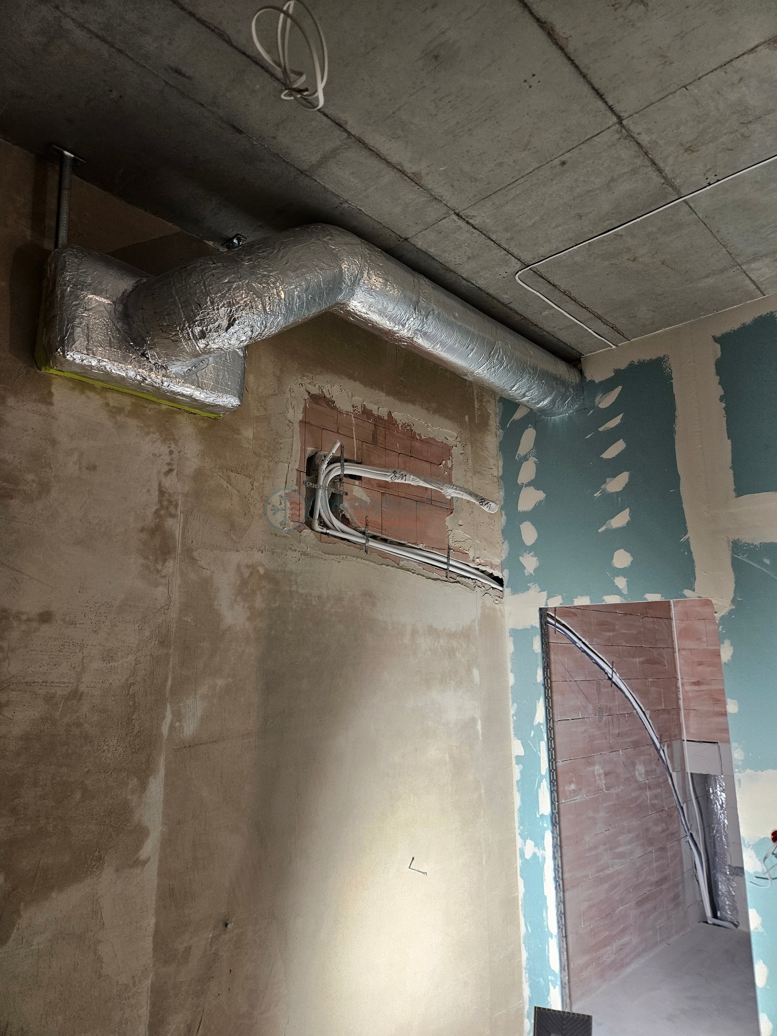 Wentylacja, instalacja klimatyzacji.