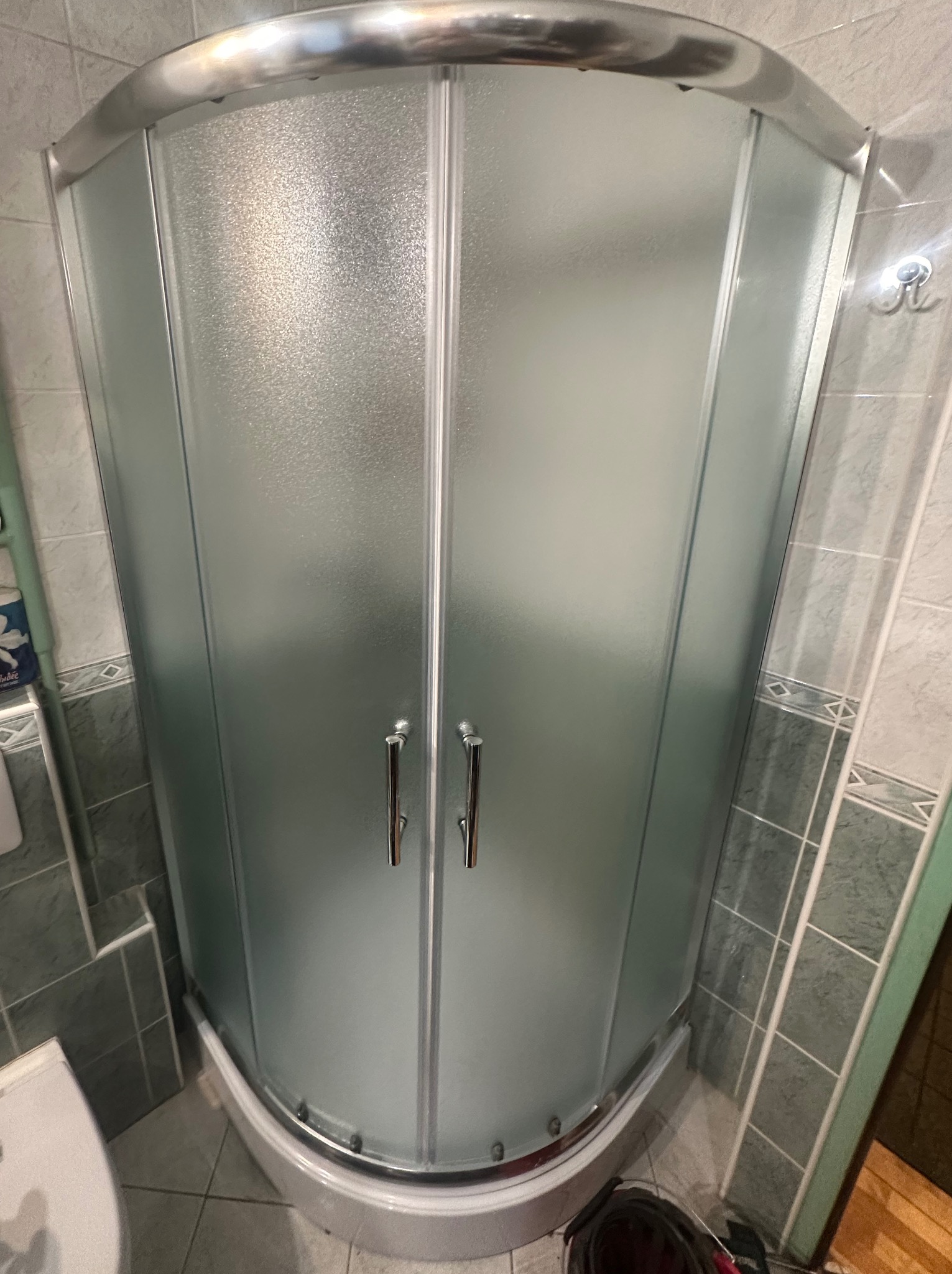 Montaż kabiny prysznicowej u klienta