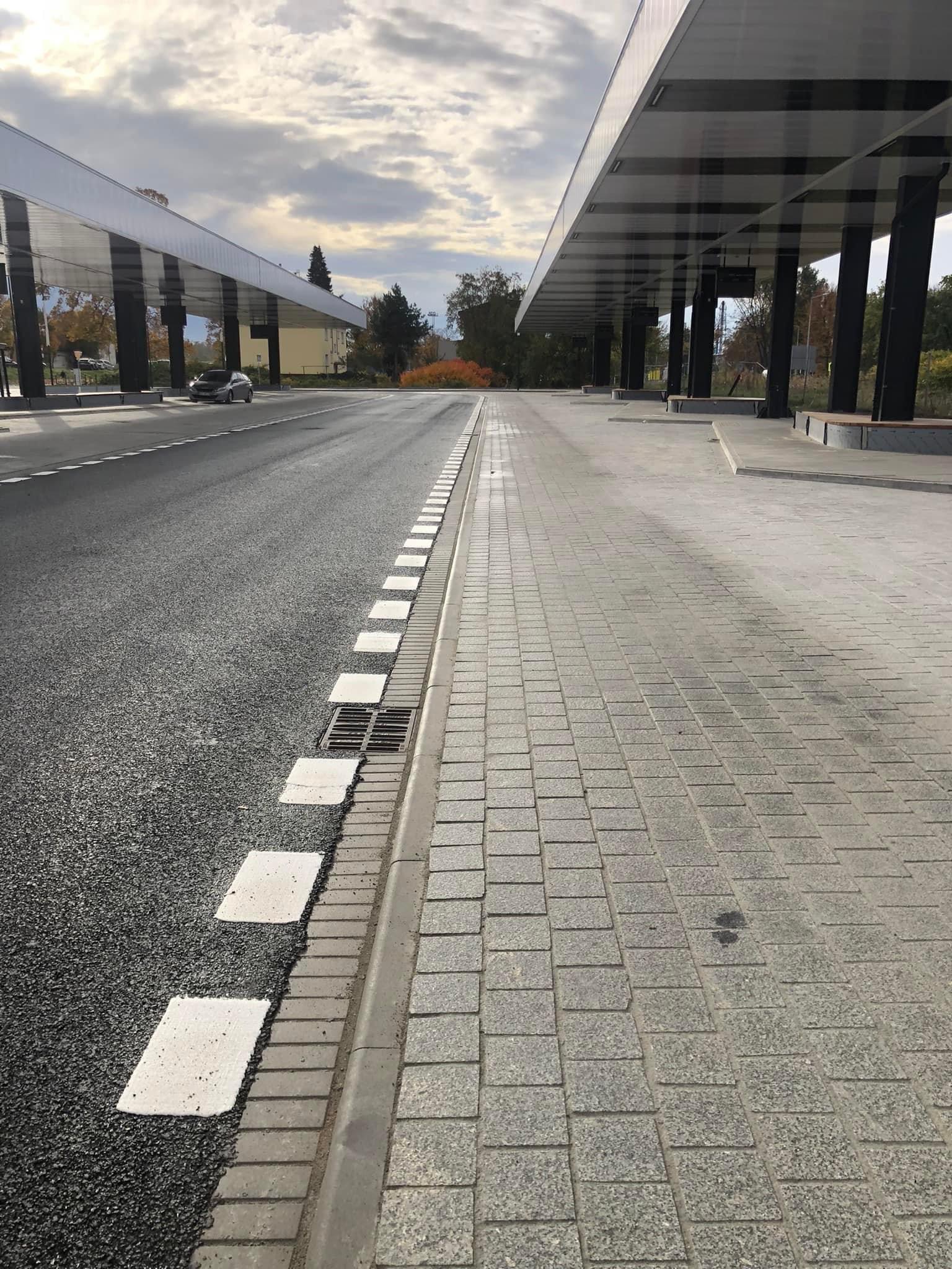 Realizacja zamówienia publicznego: Przebudowa centrum przesiadkowego