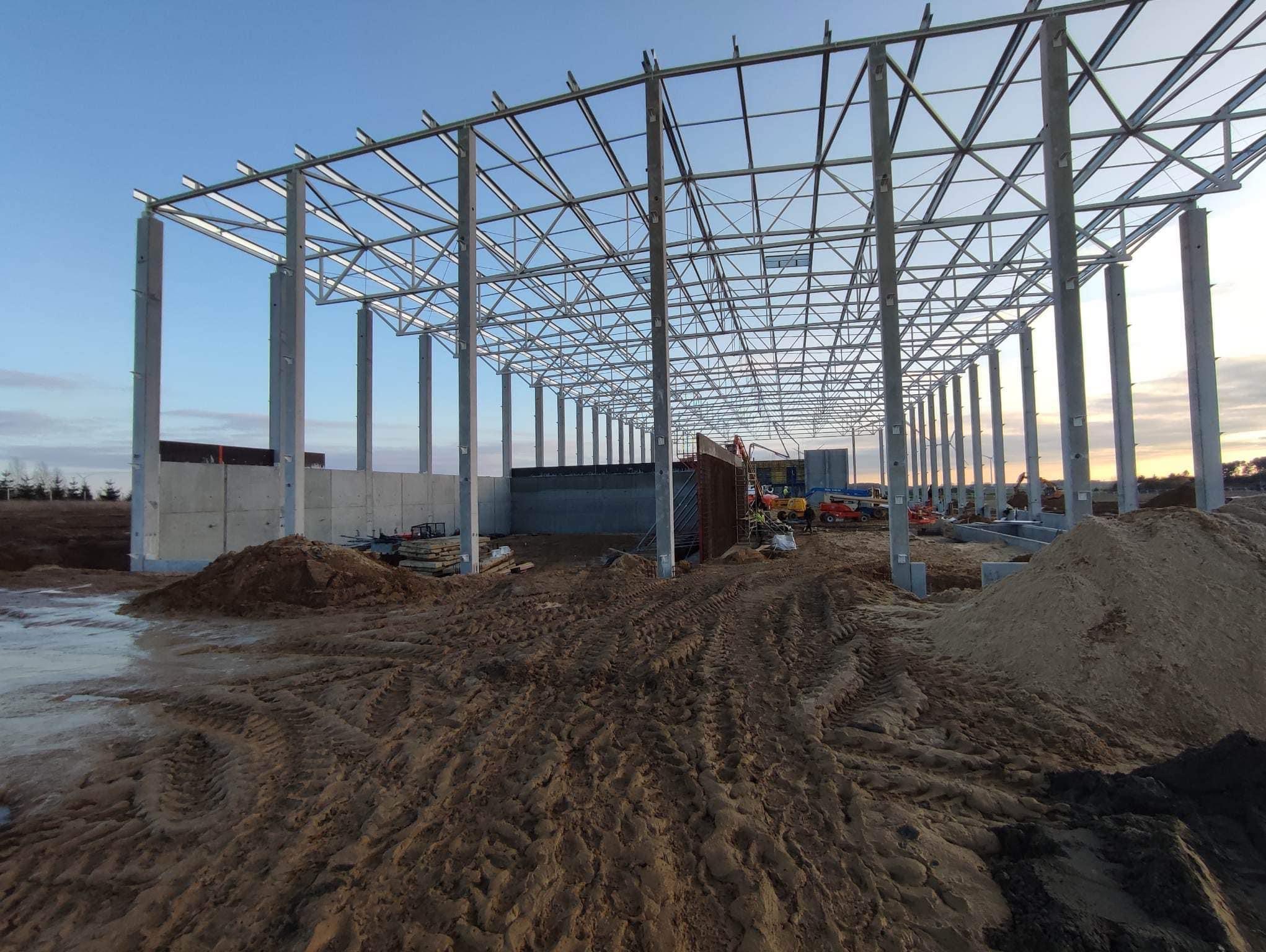 Realizacja zamówienia: Rozbudowa hali przemysłowej