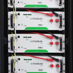 Moduły TAB e.module L5.1 48V 5,12 kWh 100Ah w szafie RACK