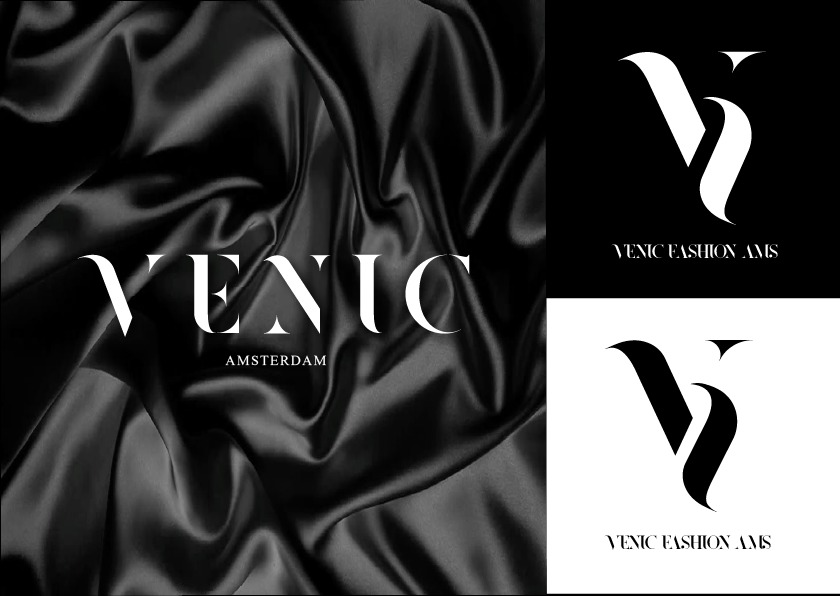 Eleganckie logo 'VENIC Amsterdam' z nazwą marki wyświetloną na tle czarnej, jedwabnej tkaniny oraz w wariantach czarno-białych po prawej stronie.