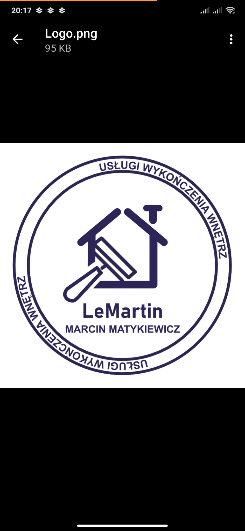 Logo firmy LeMartin Marcin Matykiewicz, oferującej usługi wykończenia wnętrz. Grafika przedstawia dom z wałkiem do malowania wewnątrz okręgu z napisem 'Usługi Wykończenia Wnętrz'.